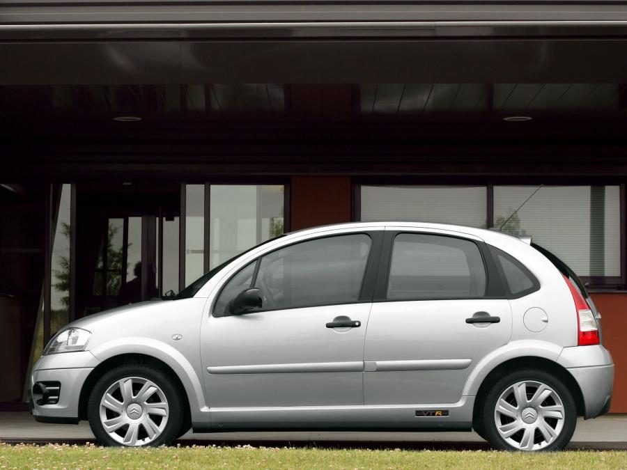  Citroen C3 VTR 2005 года  (фото 35 из 45)